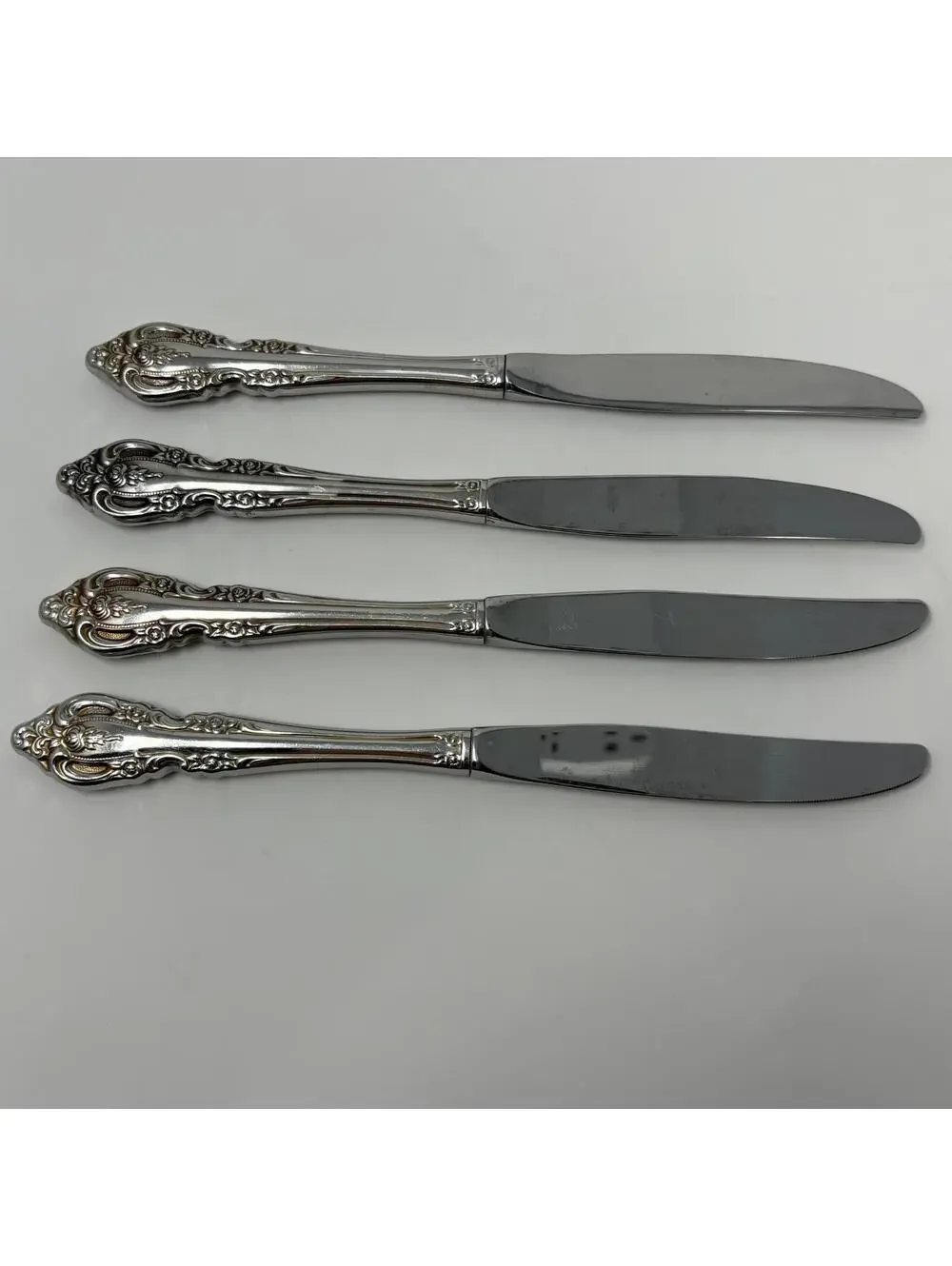 Vintage Lot of 4 Oneida Brahms 9